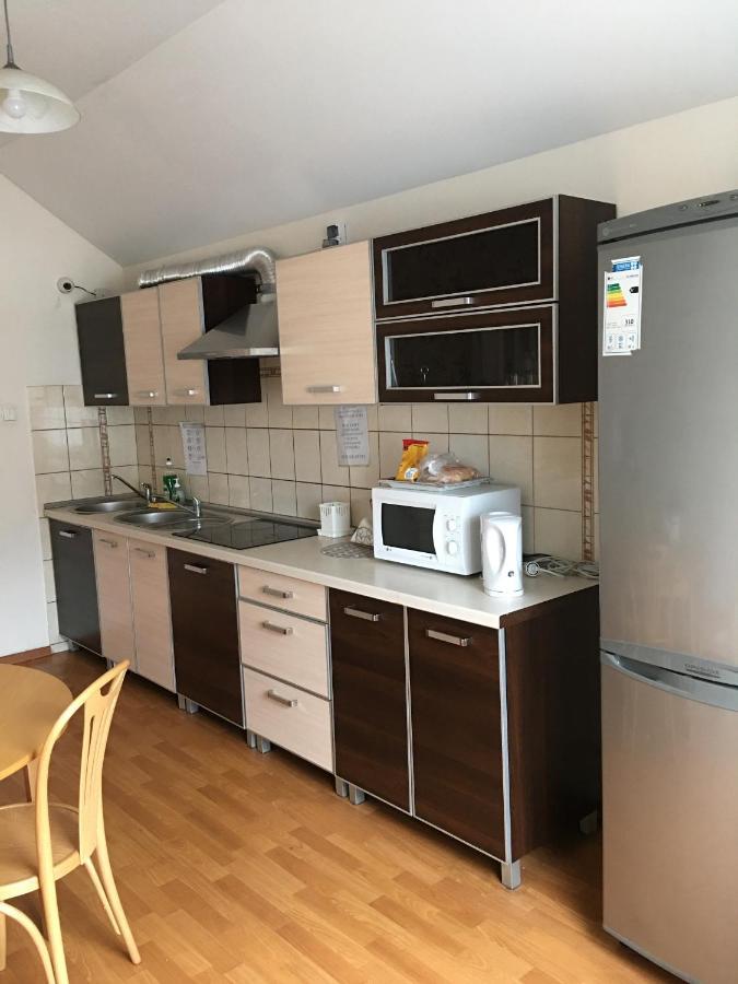 Noclegi Walbrzych - Pokoje Konrad Exteriör bild