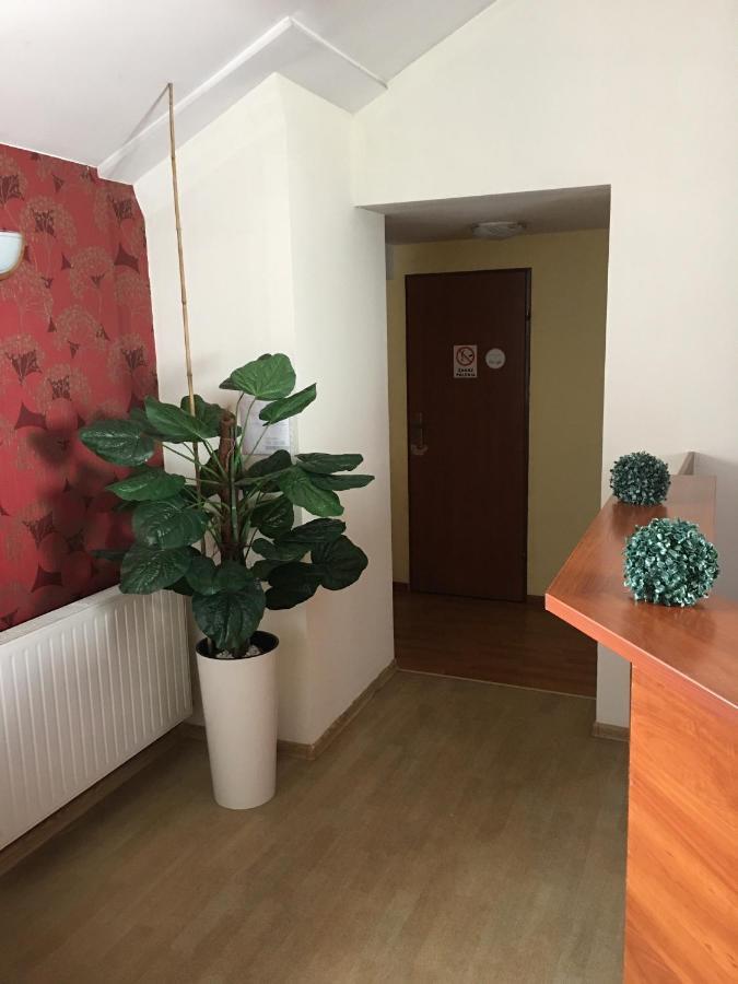 Noclegi Walbrzych - Pokoje Konrad Exteriör bild