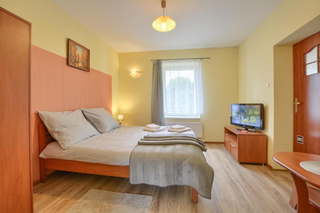 Noclegi Walbrzych - Pokoje Konrad Exteriör bild